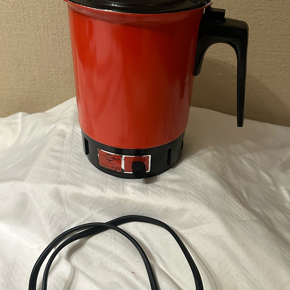 Vintage West Bend Hot Pot.